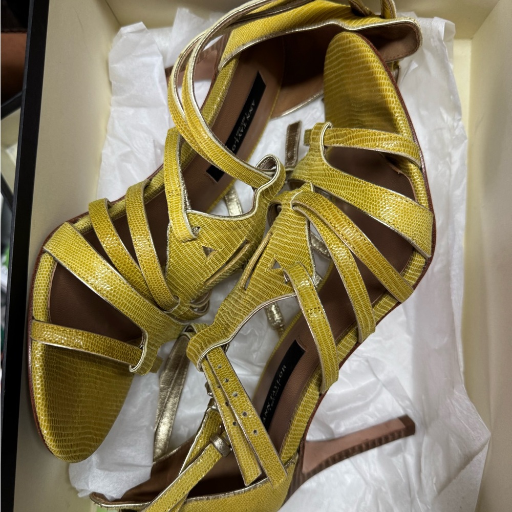 Holly gladiator heel sandal in lime color
